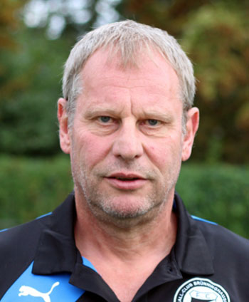 Portrait Klaus Dieter Friers, sportlicher Leiter Herrenmannschaft des FC Brünninghausen